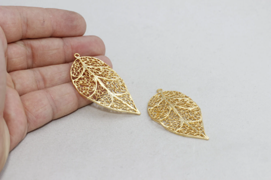 29x57mm 24k Matt Gold Leaf Pendant, Gold Leaf Charms, MTE833