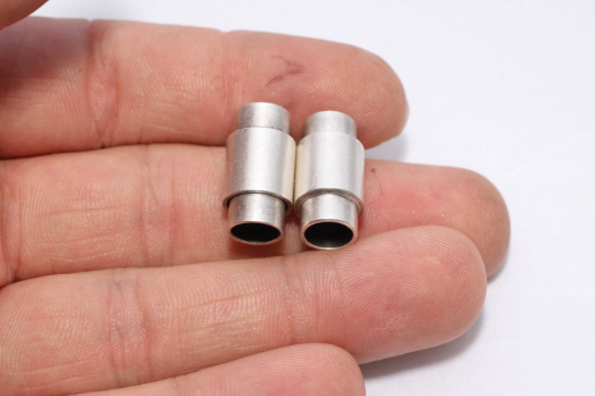 Magnetic Clasps