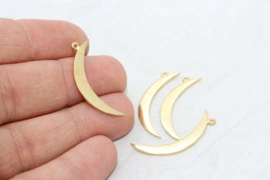 5x31,5mm Raw Brass Moon Charms, Crescent Moon Charm, SOM10