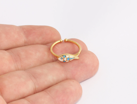 17-18mm 24k Shiny Gold Rings, White Enamel Fish Rings, SLM1035