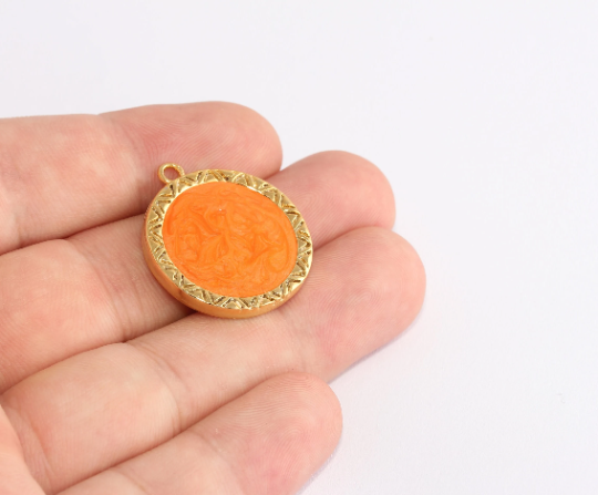 Collana con medaglione a forma di sole in oro lucido 24k, 28x30 mm, SLM816