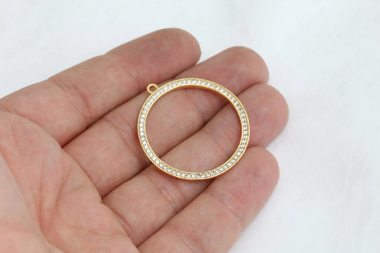 Shiny Gold Pave Circle