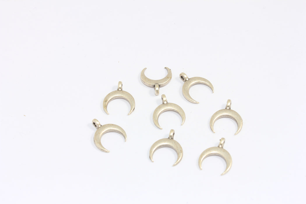  Horn Pendant, Moon Charms