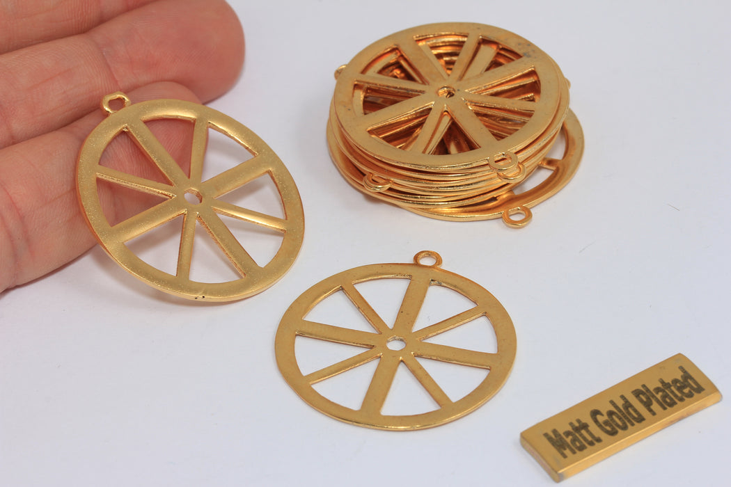 33x37mm 24k Matt Gold Wheel Pendant, Wagon Wheel Charms, Vintage Wagon Wheel, BRT177