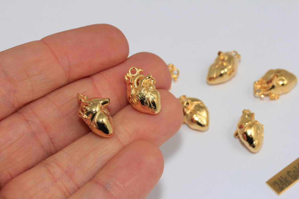 10x17mm 24k Shiny Gold Cardium Human Heart Charm, Minimalist Anatomical Heart Charm, MTE723