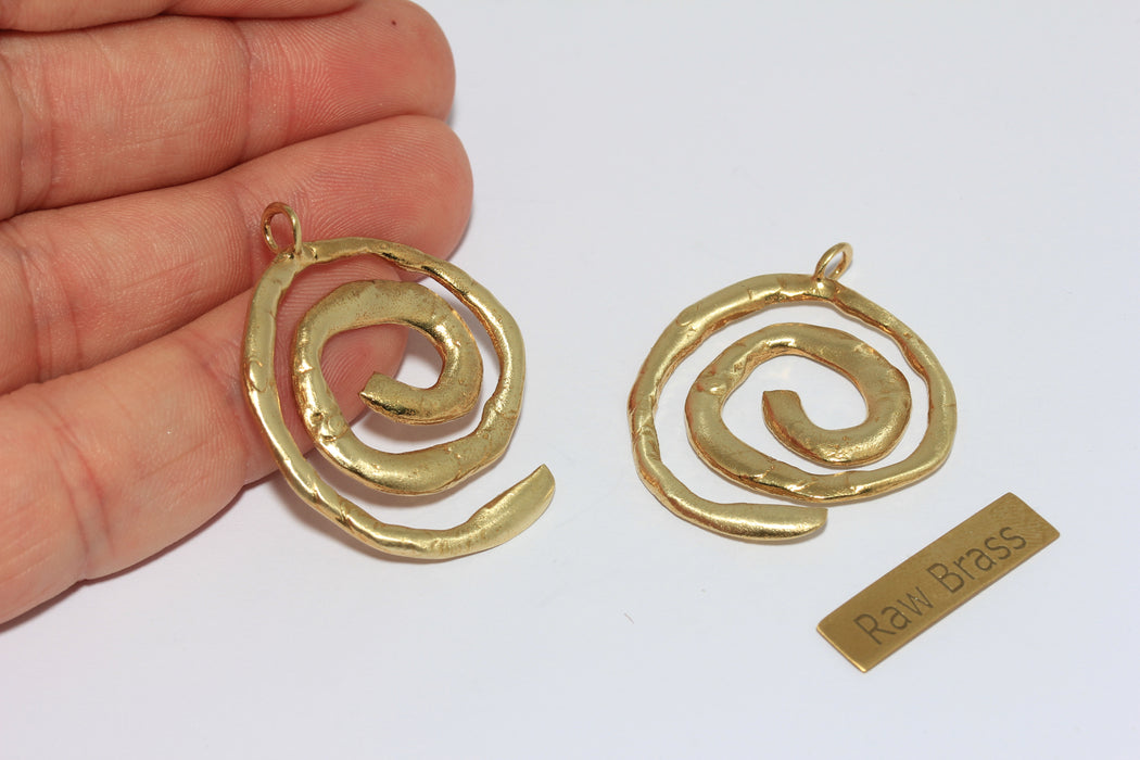30mm Raw Brass Sea Shell Charm, Seashell Necklace Pendant, Spiral Pendant, ZPR316