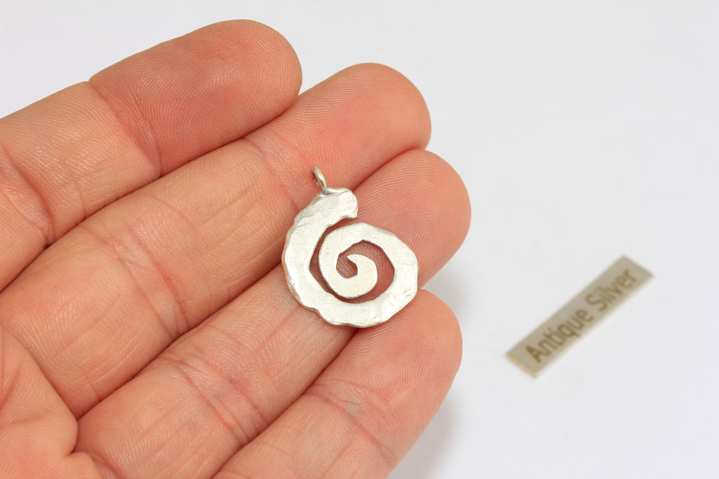 19mm Antique Silver Sea Shell Charm, Seashell Charm, Shell Necklace Pendant, Spiral Pendant, Summer Jewelry, MGN149