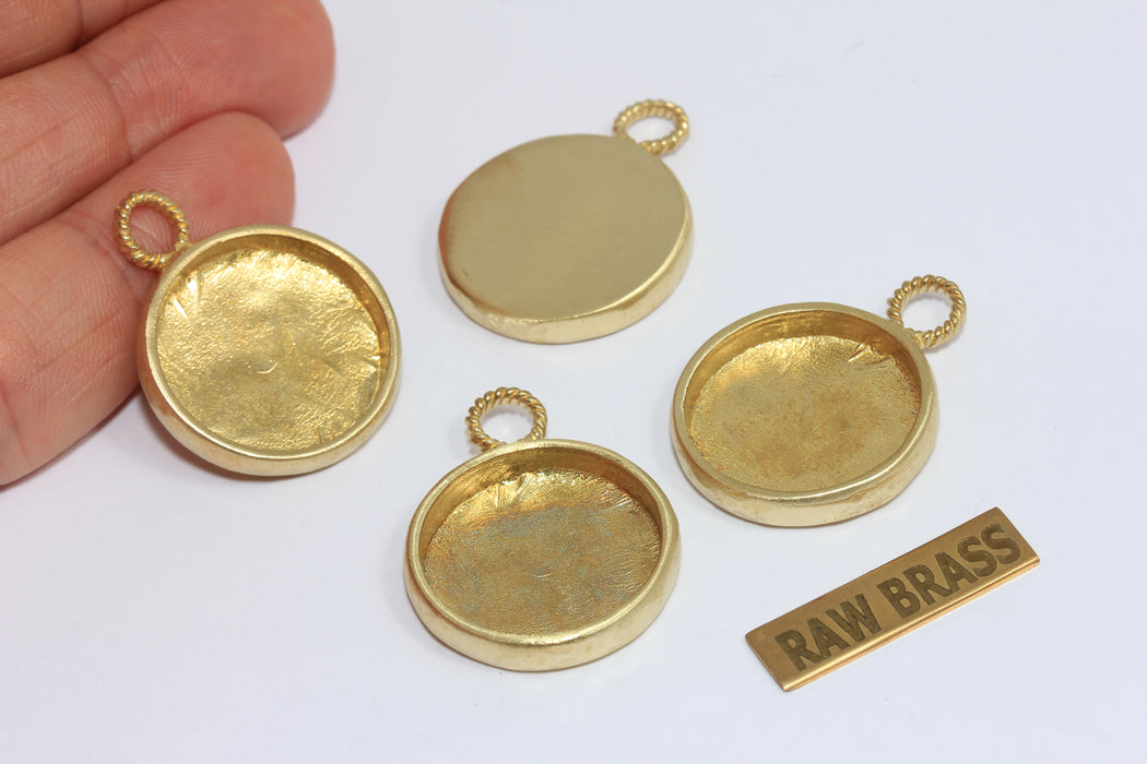 20mm Inner Size Raw Brass Frame Bezel Medallion Charms, Cabochon Settings, MGN179