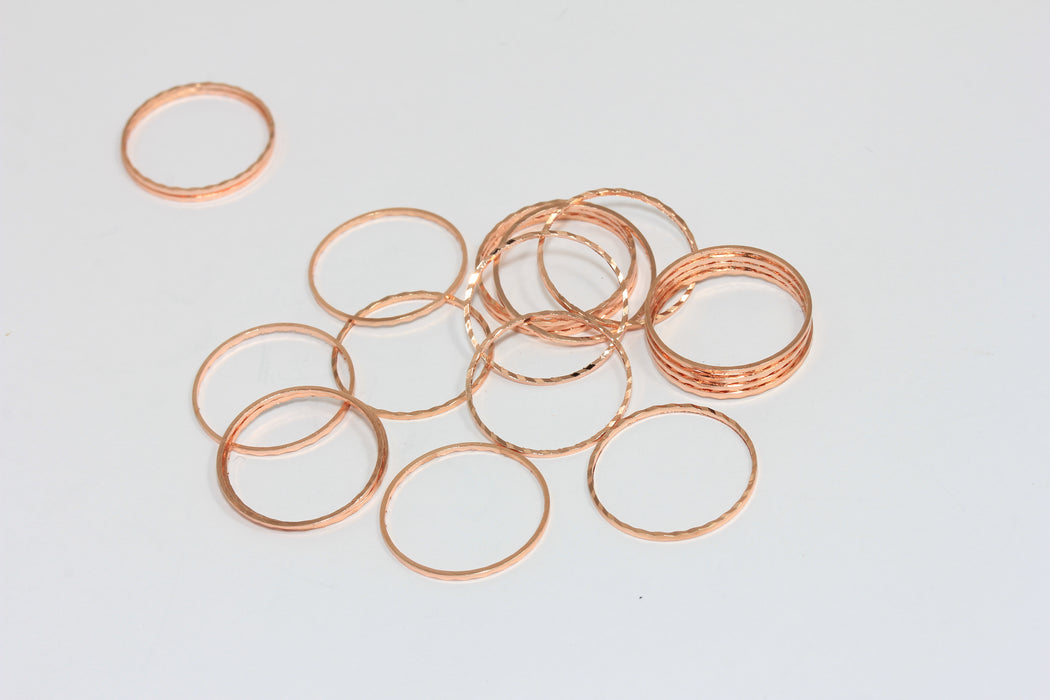 18mm Rose Gold Closed Ring, Faceted Connector Rings, MGN202