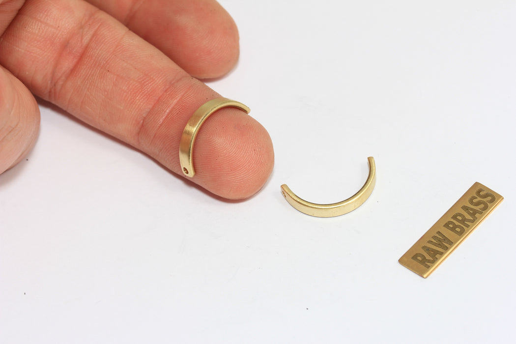 3x20mm Raw Brass Curved Connector, Ring Connector, MGN199