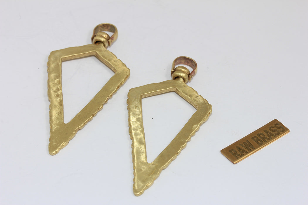 28x58mm Raw Brass Triangle Pendant, Hammered Necklace Charms, MGN169
