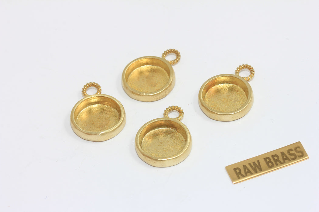 14mm Inner Size Raw Brass Frame Bezel Medallion Charms, Cabochon Settings, MGN204
