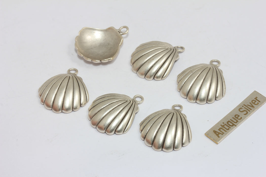 20x24mm Antique Silver Plated Sea Shell Charm, Seashell Pendant, MGN173