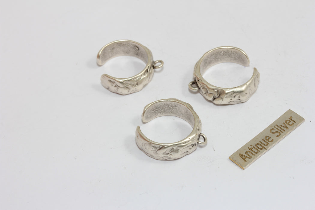 17-18mm Antique Silver Plated Ring With Loop, Cuff Ring With Loop, Band Ring, MGN177
