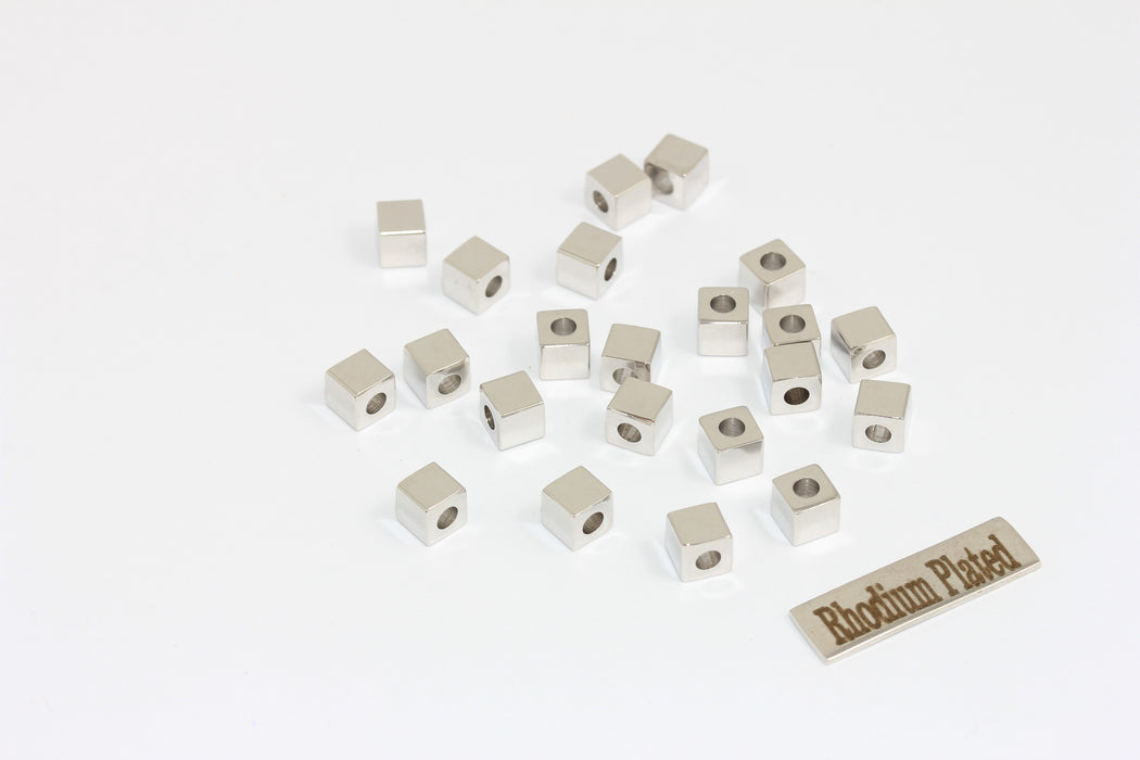 4 mm Rodyum Kaplamalı Küp Boncuklar, Ara Boncuklar, Küpler, MTE470