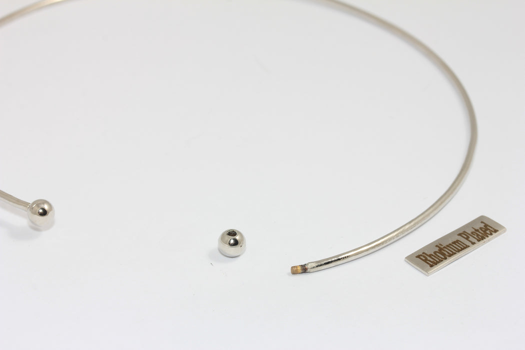 Collana girocollo con filo sottile placcato rodio da 2 mm, collana girocollo con sfere a vite regolabili, BXB151-7