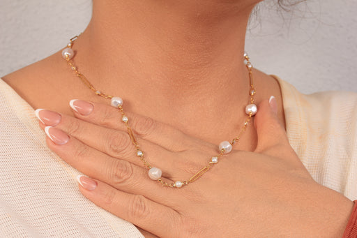 Gold Necklace With Pearl Beads