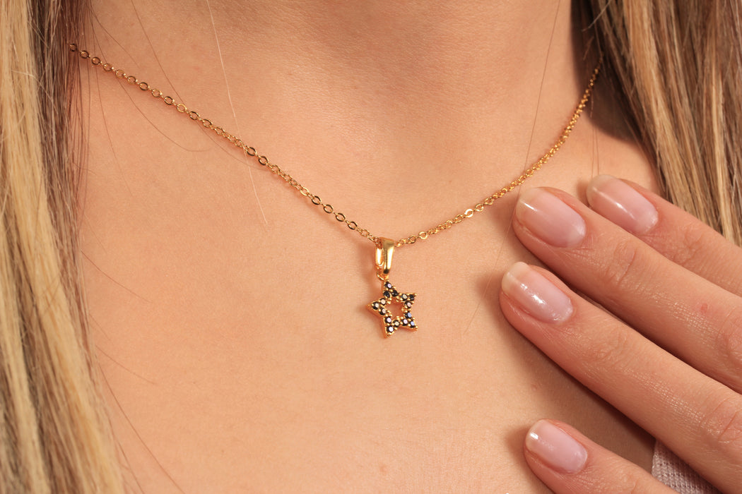 Gold Necklace With Cubic Zirconia Star Charm