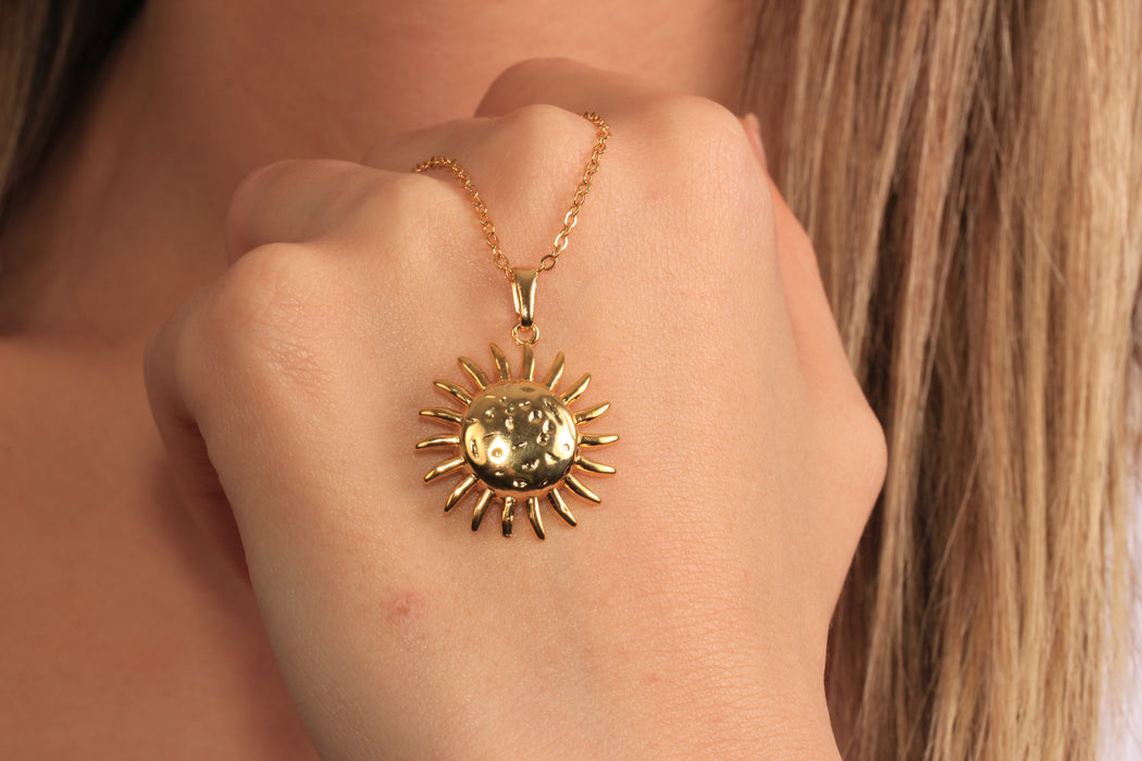 Collana a forma di cuore in oro lucido 24k da 17'', collana a forma di cuore in smalto rosso,