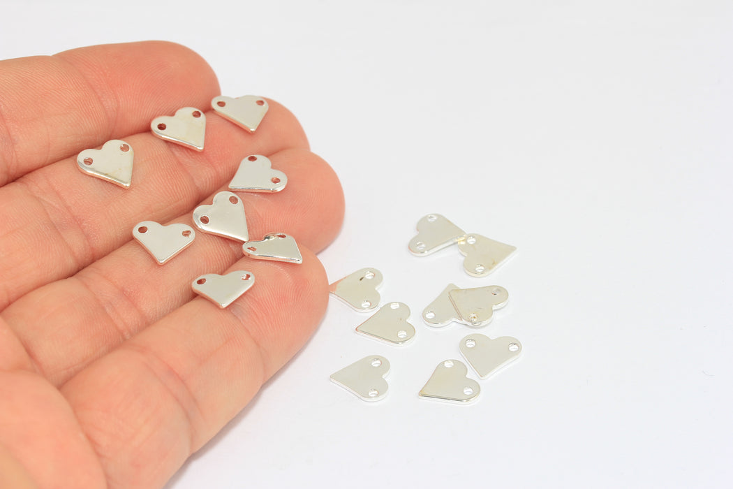 Ciondoli a forma di cuore placcati in argento da 9 mm, cuore, monete a forma di cuore, cuore a due fori, cuore vuoto, ciondoli di collegamento, cuore placcato in argento, CH, BLS71