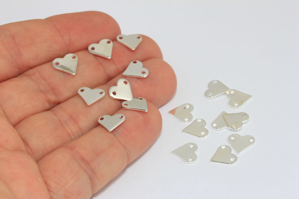 Ciondoli a forma di cuore placcati in argento da 9 mm, cuore, monete a forma di cuore, cuore a due fori, cuore vuoto, ciondoli di collegamento, cuore placcato in argento, CH, BLS71
