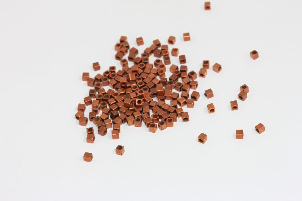 2,5mm Antique Copper Cube Beads, Spacer Beads, Square Charms,  BRT550