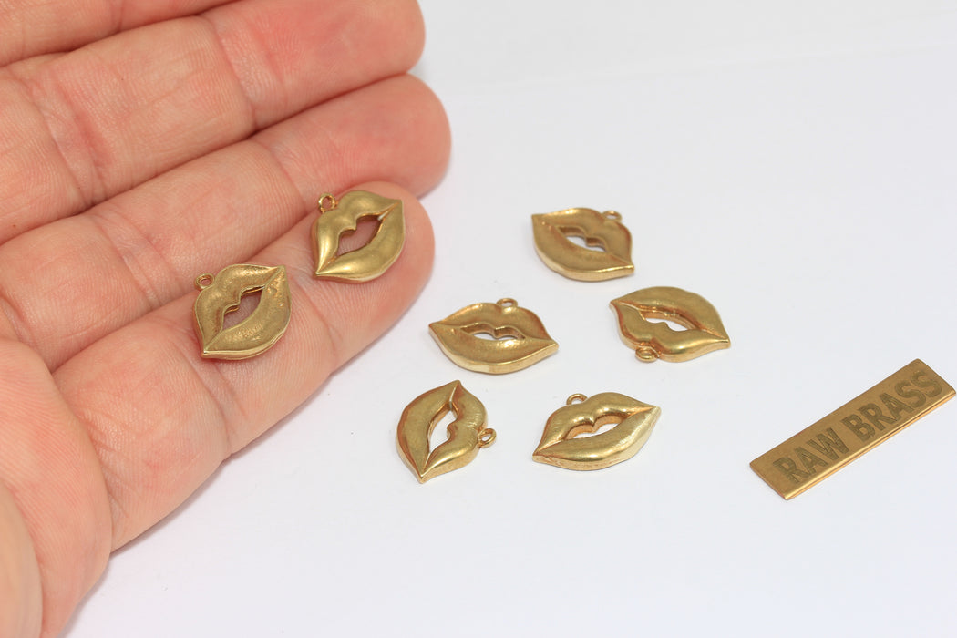 21x34 mm 24 Ayar Parlak Altın Dudak Kolye, Zirkon Taşlı Mikro Kaplama Dudak Kolye, Zarif Dudak Tılsımı, Kübik Zirkon Taşlı Zirkon Kolye, MLS980