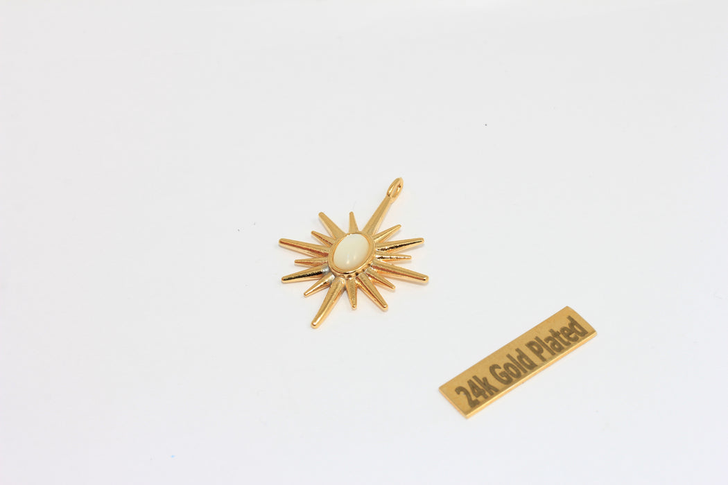 Ciondolo Stella Polare in oro lucido 24k, 25x32 mm, pietra crema BRT809