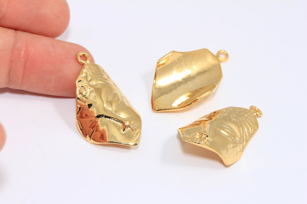 20x35mm 24k Shiny Gold Beauty Medallion, Medallion Necklace, Sleeping Face Medallion, ROSE411