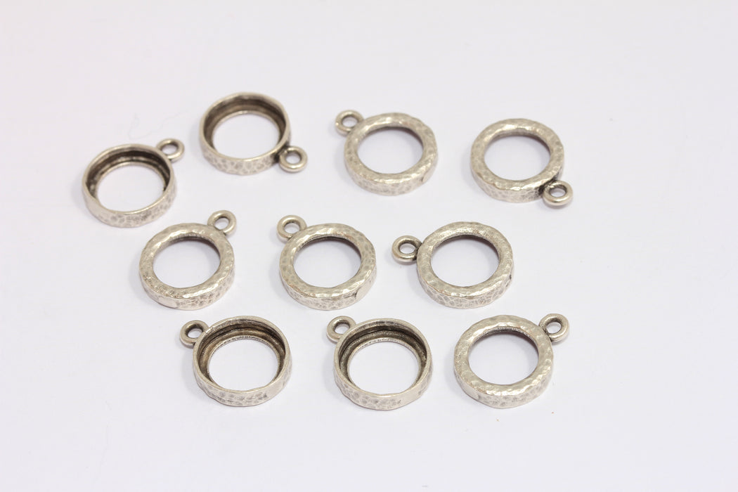 11mm Antique Silver Edge Charms, Silver Outline Charm, Hammered Frame Settings, Bezel Charm, MTE1407