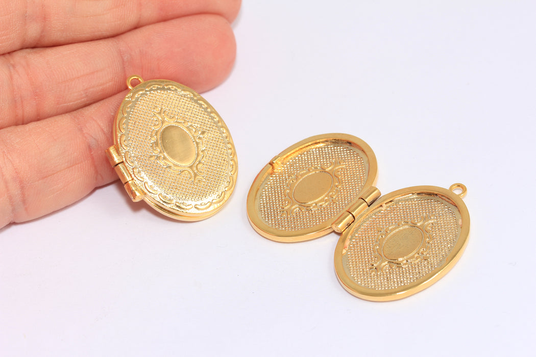 23x29mm Shiny Gold Locket Frame, Engraved Retro Locket, Oval Cabochon Locket Pendant, XP221