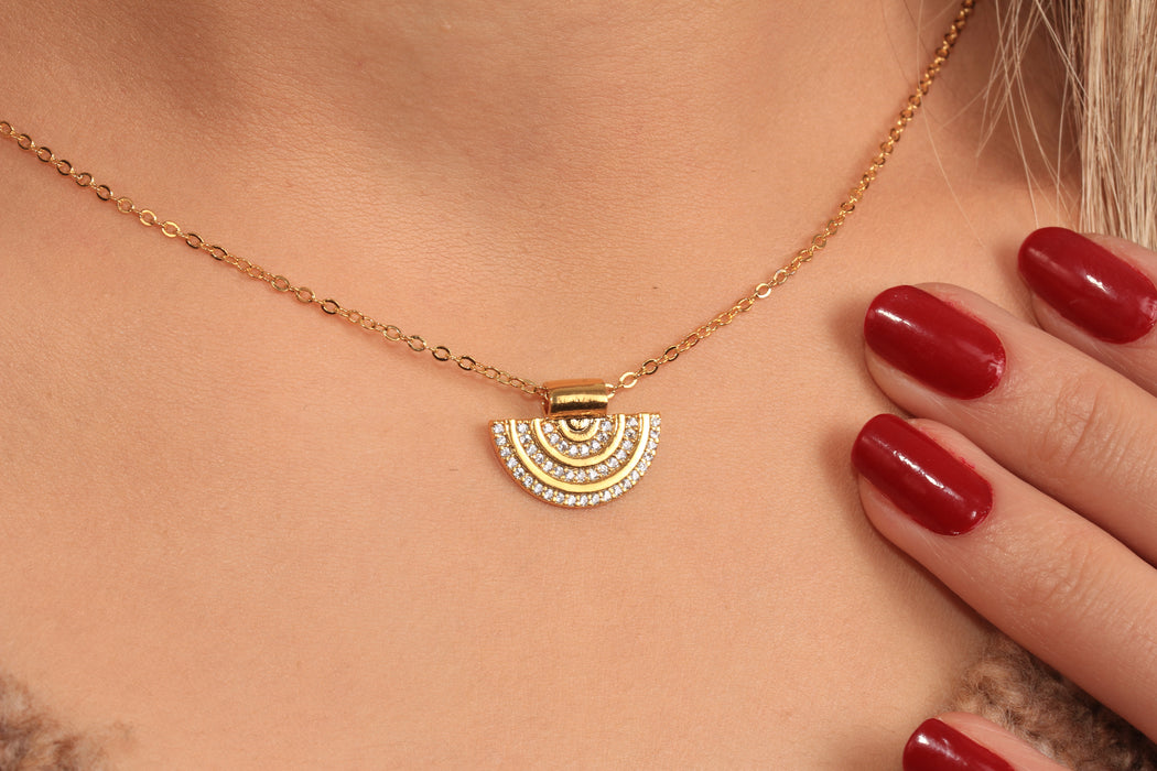 Cubic Zirconia Half Circle Pendant Necklace, Micro Pave White Stone Bib Charm Necklace, Elegant Necklace, JN5-7