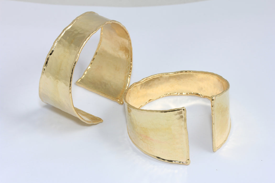 35x155mm Raw Brass Hammered Bangle, TVF30