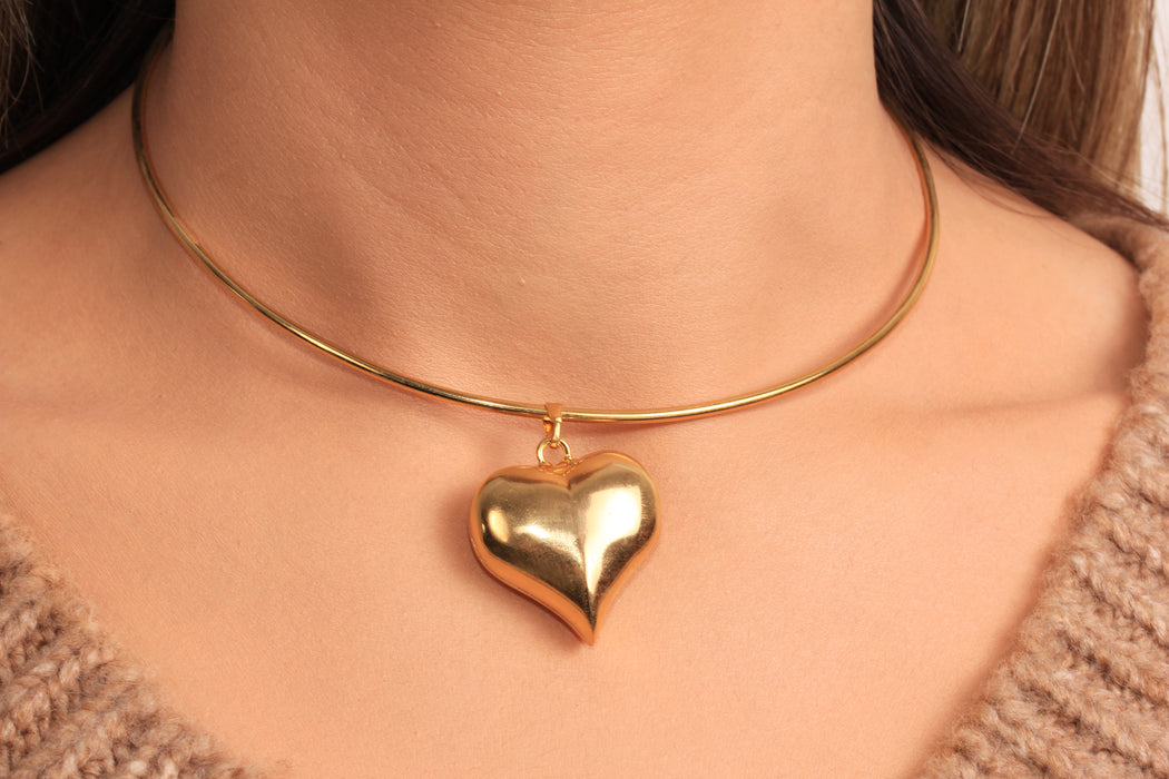 Puffed Heart Charm Necklace, Heart Medallion Pendant Necklace, Love Necklace, Wire Choker Necklace, Everyday Necklace, JN5-14