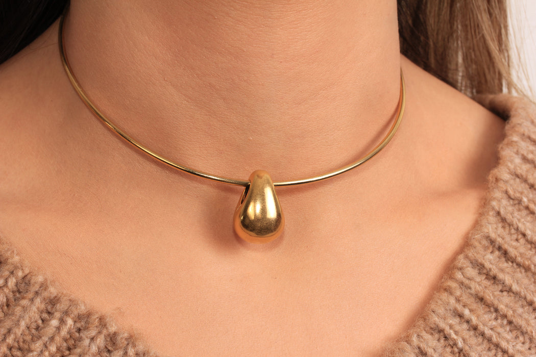 Puffed Teardrop Pendant Necklace, Drop Charm Necklace, Wire Choker Necklace, Everyday Necklace, JN5-20