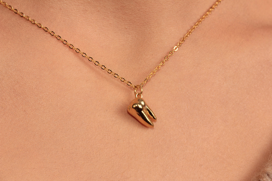 Minimalist Tooth Pendant Necklace, Mini Tooth Charm Necklace, Stacking Necklace, Everyday Necklace, JN5-21