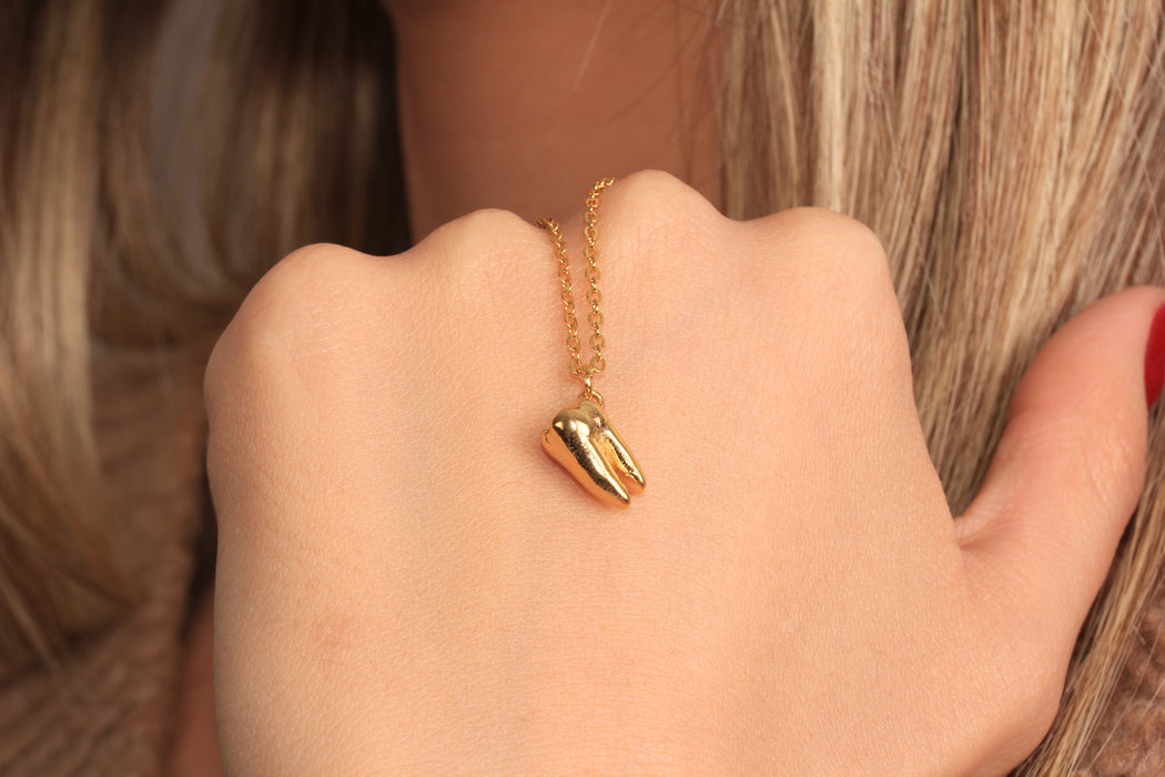 Minimalist Tooth Pendant Necklace, Mini Tooth Charm Necklace, Stacking Necklace, Everyday Necklace, JN5-21