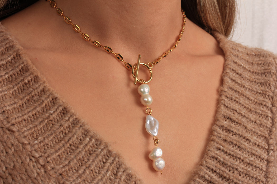Gold Toggle Clasp Necklace, Drop Freshwater Pearl Pendant Necklace, Elegant Necklace, Everyday Necklace, JN5-33