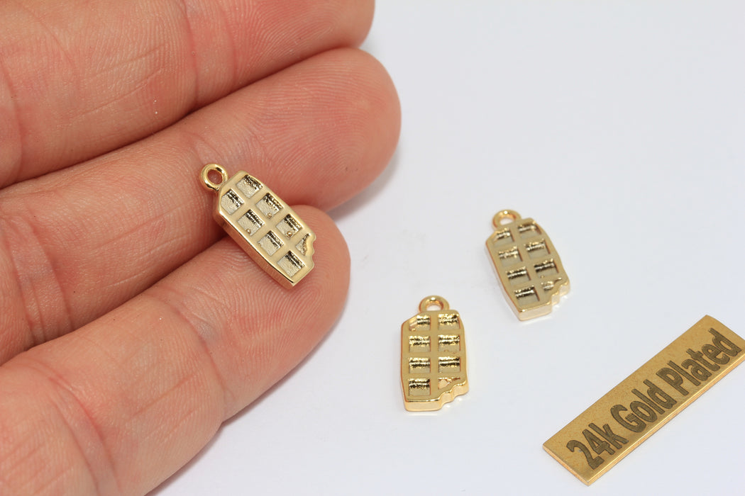 13x15mm 24k Parlak Altın Şekerleme Takıları, Yeşil Emaye, SLM20