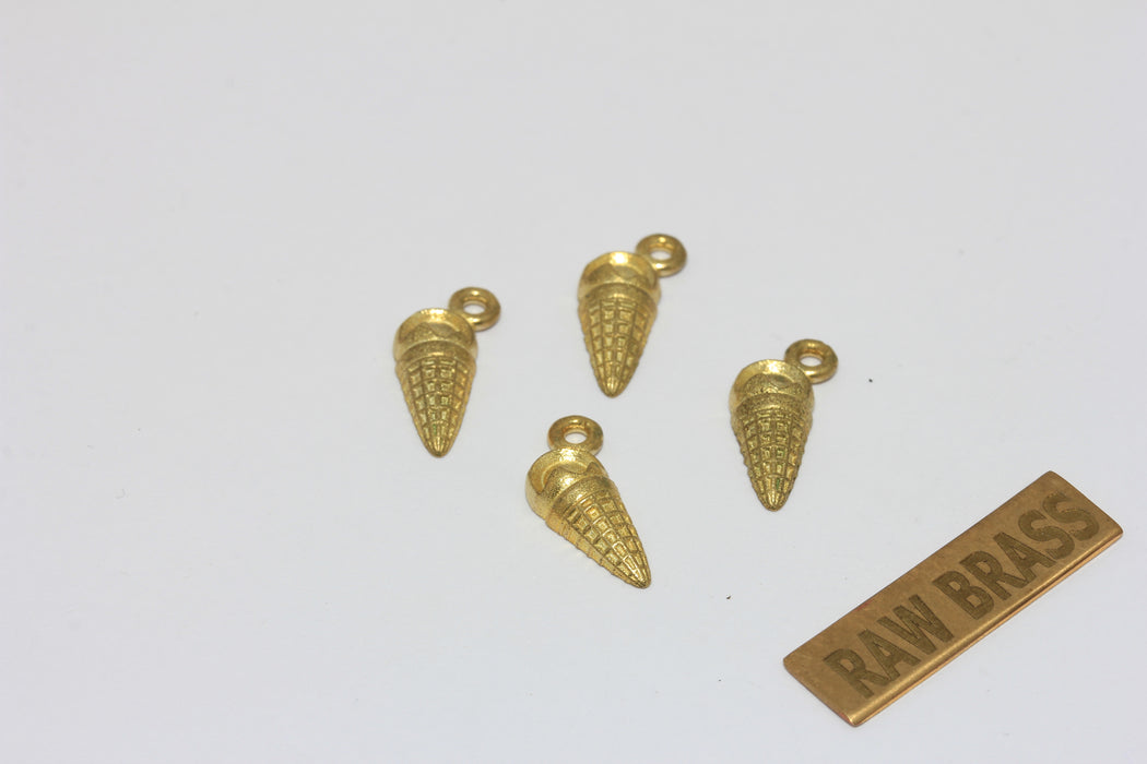 8x15mm 24 ayar Parlak Altın Çilek Charms, Çilek MLS90