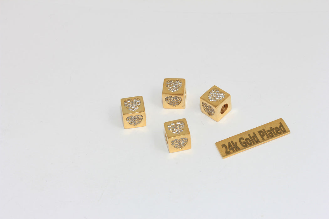 8x8mm 24 ayar Parlak Altın CZ Kalp Boncukları, Küp Kalp, BRT879