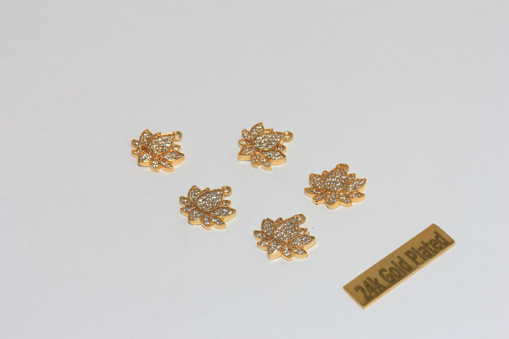 13x13 mm 24 Ayar Parlak Altın Mikro Döşeme Lotus Tılsımı, Kübik Zirkonya Mini Lotus Boncukları, BRT836