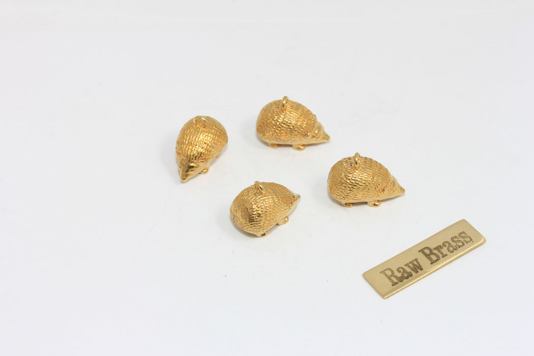 9x15mm Raw Brass Hedgehog Charm, Cute Hedgehog Pendant, Raw Brass Findings, ZPR357