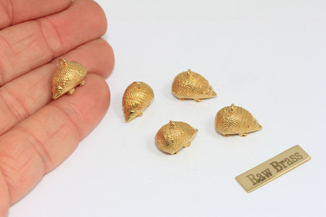 9x15mm Raw Brass Hedgehog Charm, Cute Hedgehog Pendant, Raw Brass Findings, ZPR357