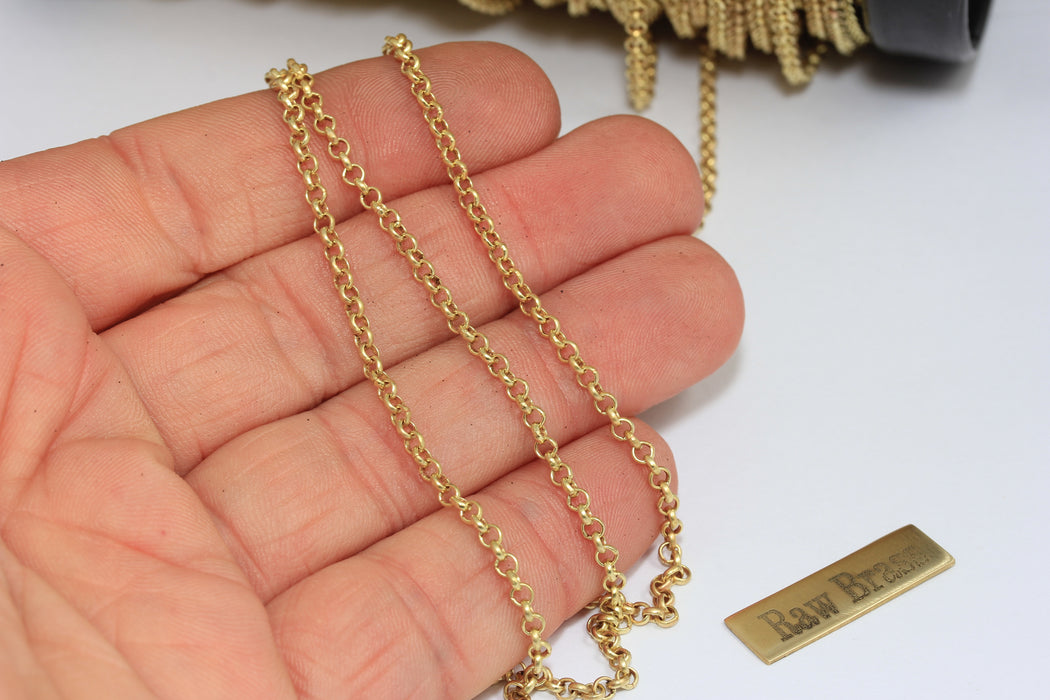 2 mm Ham Pirinç Rolo Zincir, Lehimli Düz Oval Bağlantılı Rolo Zincir, BXB100-5