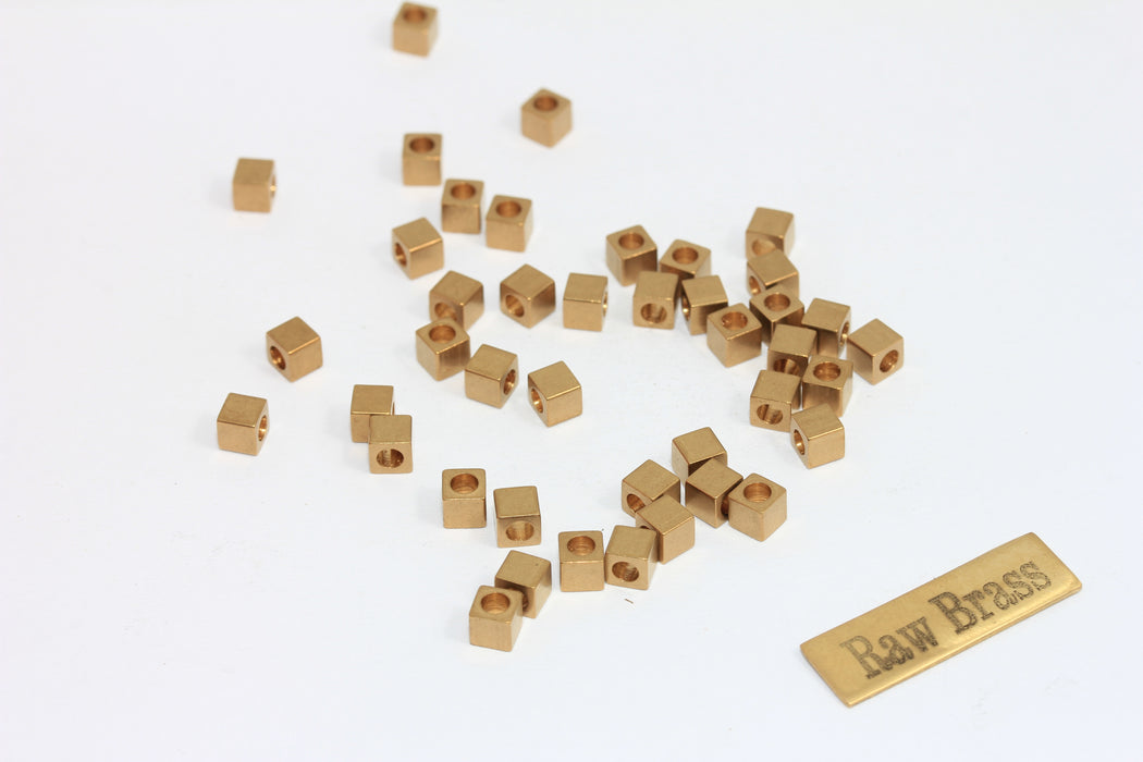 Perline cubiche in ottone grezzo da 4 mm, perline distanziatrici, cubi, cubo KA54