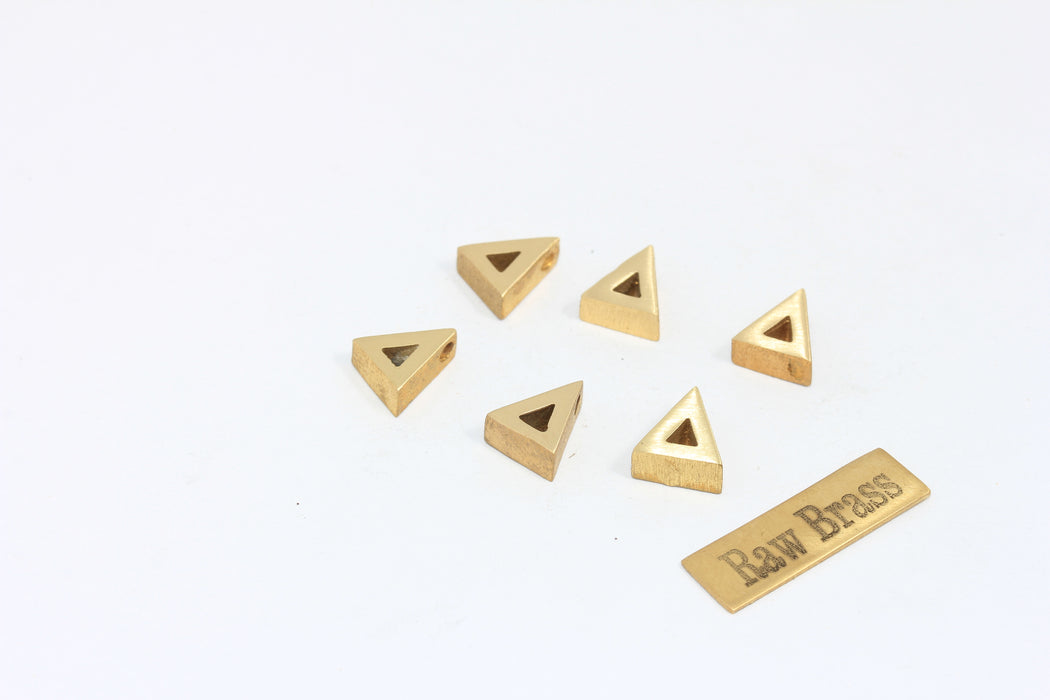 8x10mm Ham Pirinç Üçgen, Üçgen Charm, Ham Pirinç KA70