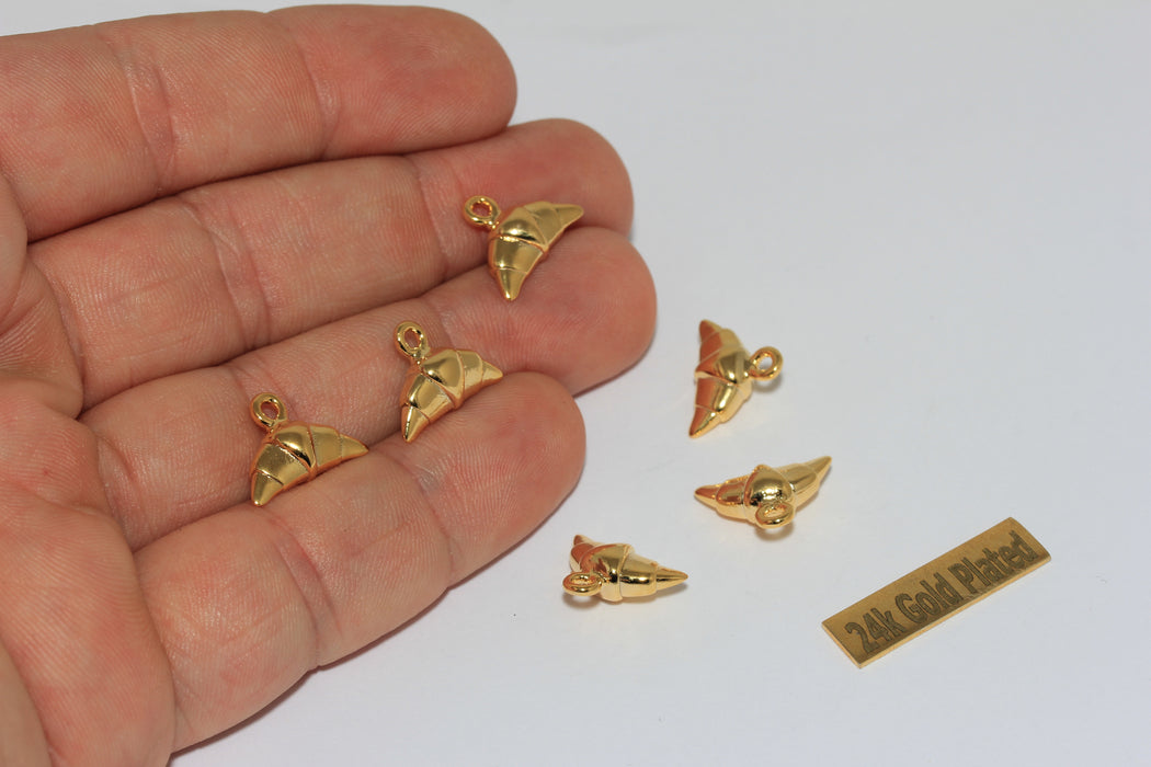 8x15mm 24k Shiny Gold Croissant Pendant, Bakery Charms, Food Lover Jewelry, ZRCN910