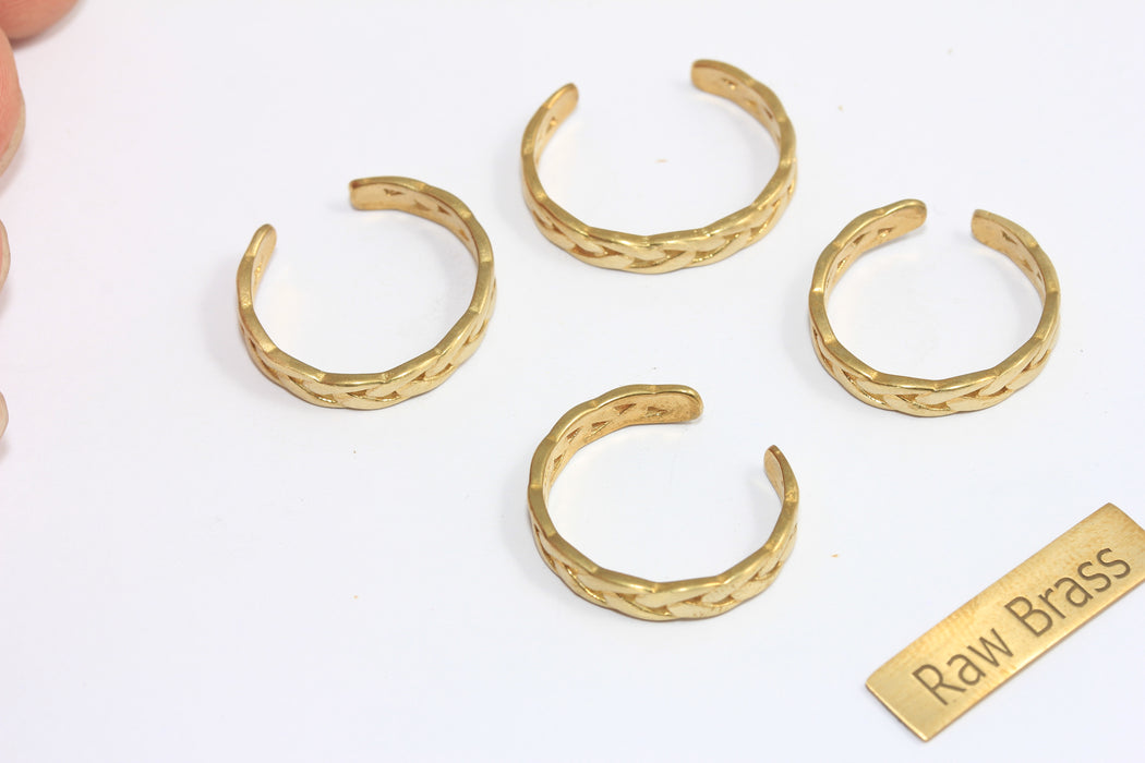 17mm Raw Brass Chain Ring, Chain Style Ring, Braided Rings, Tiny Brass Rings, Raw Brass Jewelry, XP312