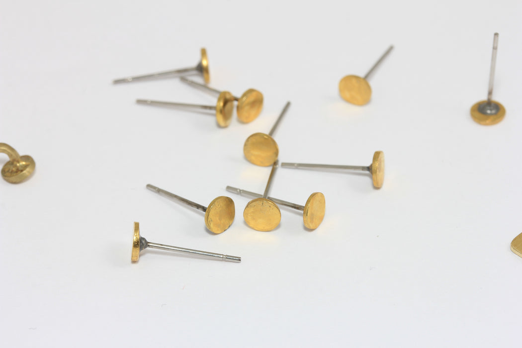 5mm Raw Brass Earring Stud, Raw Brass Flat Pad Stud Earrings, Jewelry Making Supplies, DIY Earring Components , Zrcn963